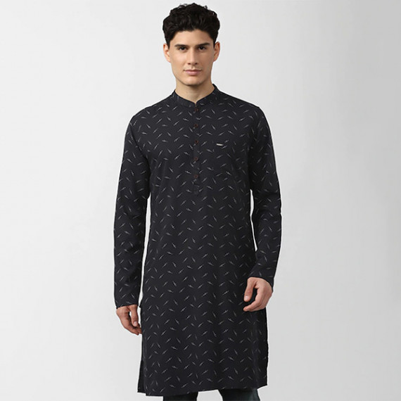 https://www.fashionrise.in/products/men-black-geometric-printed-kurta-1
