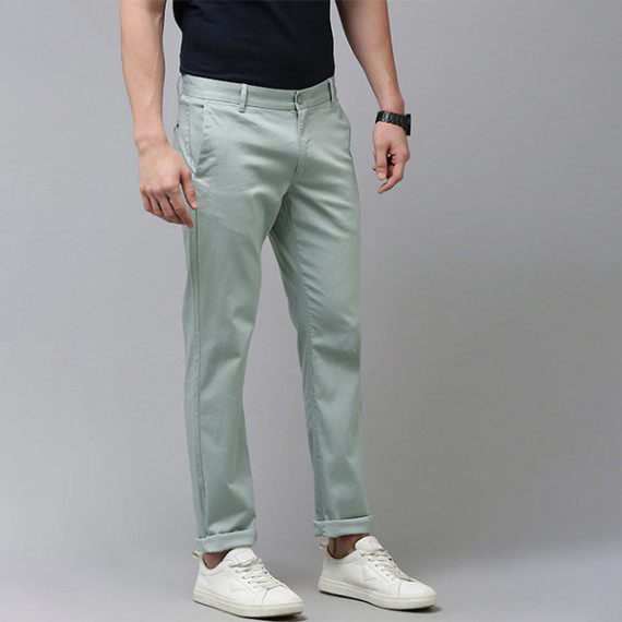 https://www.fashionrise.in/products/u-s-polo-assn-men-grey-printed-denver-slim-fit-trousers