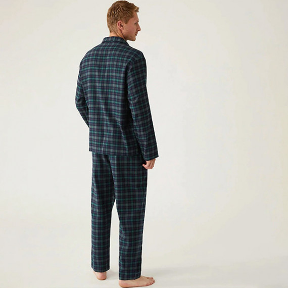 https://www.fashionrise.in/products/men-green-blue-checked-night-suit