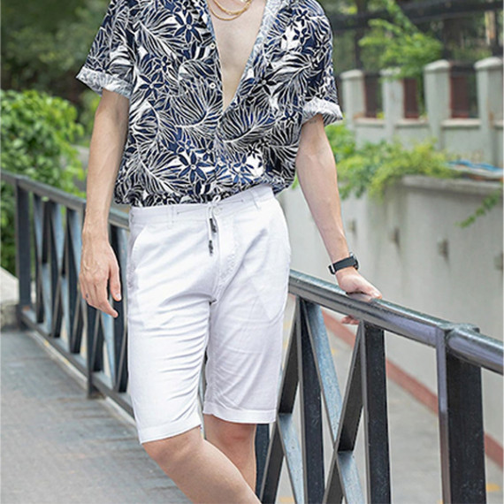 https://www.fashionrise.in/products/men-white-solid-slim-fit-regular-shorts