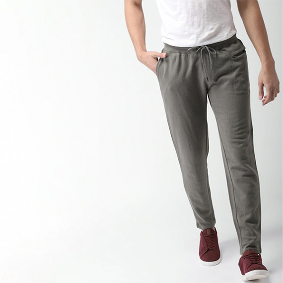 https://www.fashionrise.in/products/men-grey-regular-fit-solid-track-pants