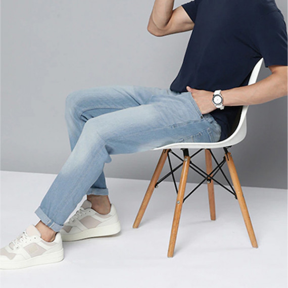 https://www.fashionrise.in/products/men-blue-slim-tapered-fit-light-fade-stretchable-jeans