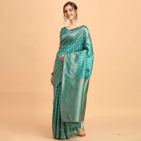 https://www.fashionrise.in/products/green-gold-toned-silk-blend-fusion-leheriya-saree